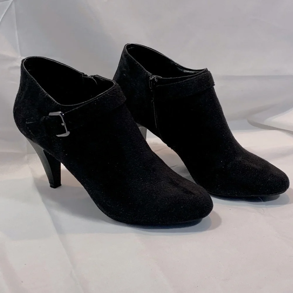 Fioni Black Faux Suede Heeled Booties